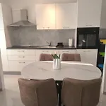 Gea *